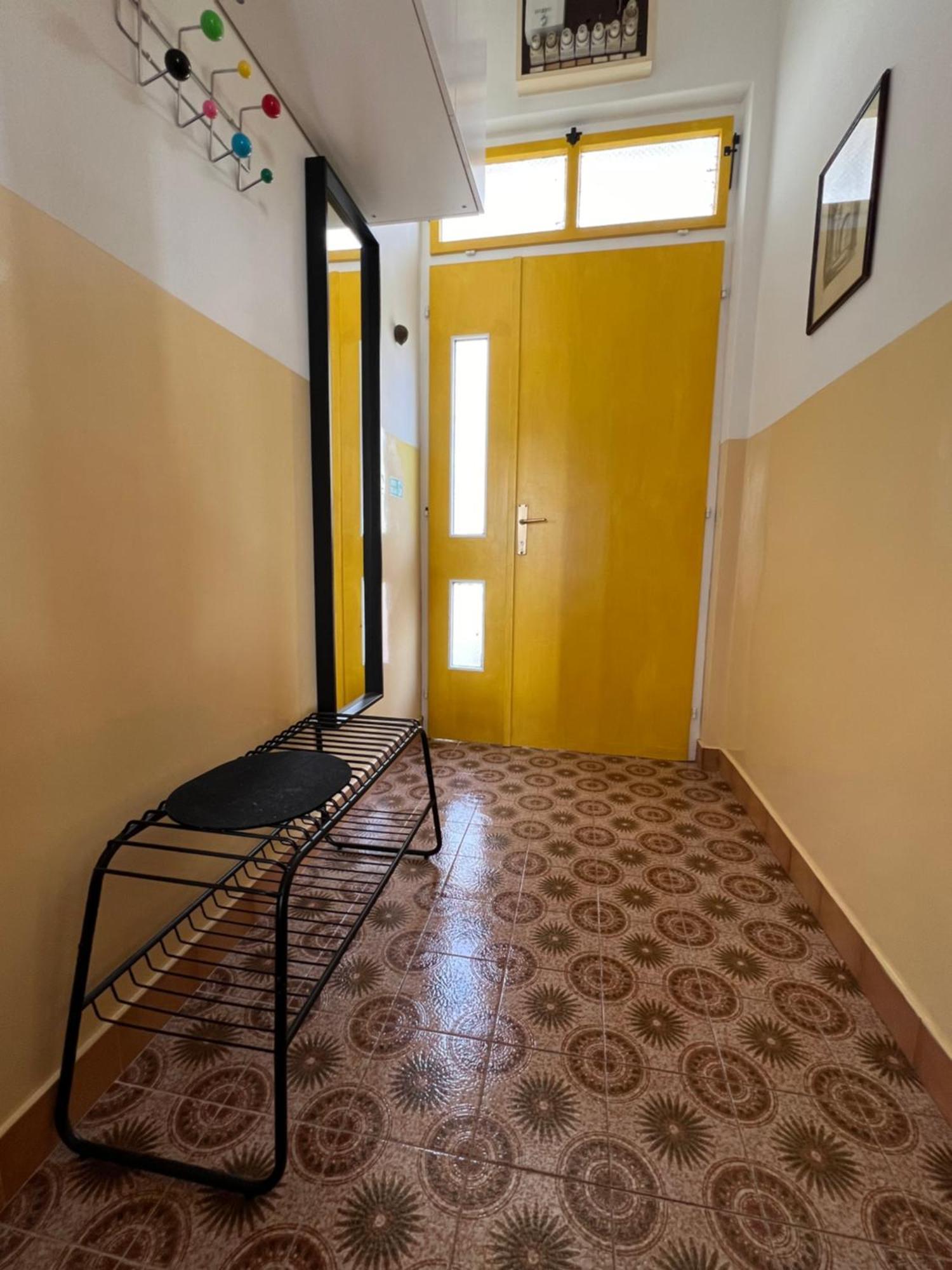 Piano Apartment シベニク エクステリア 写真